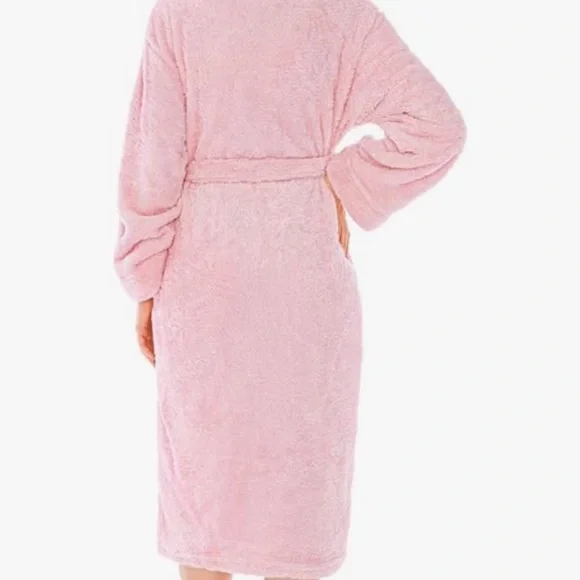 Cozy Pink Plush Bathrobe - Picture 4 of 5